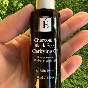 Charcoal & Black Seed Clarifying Oil - Black